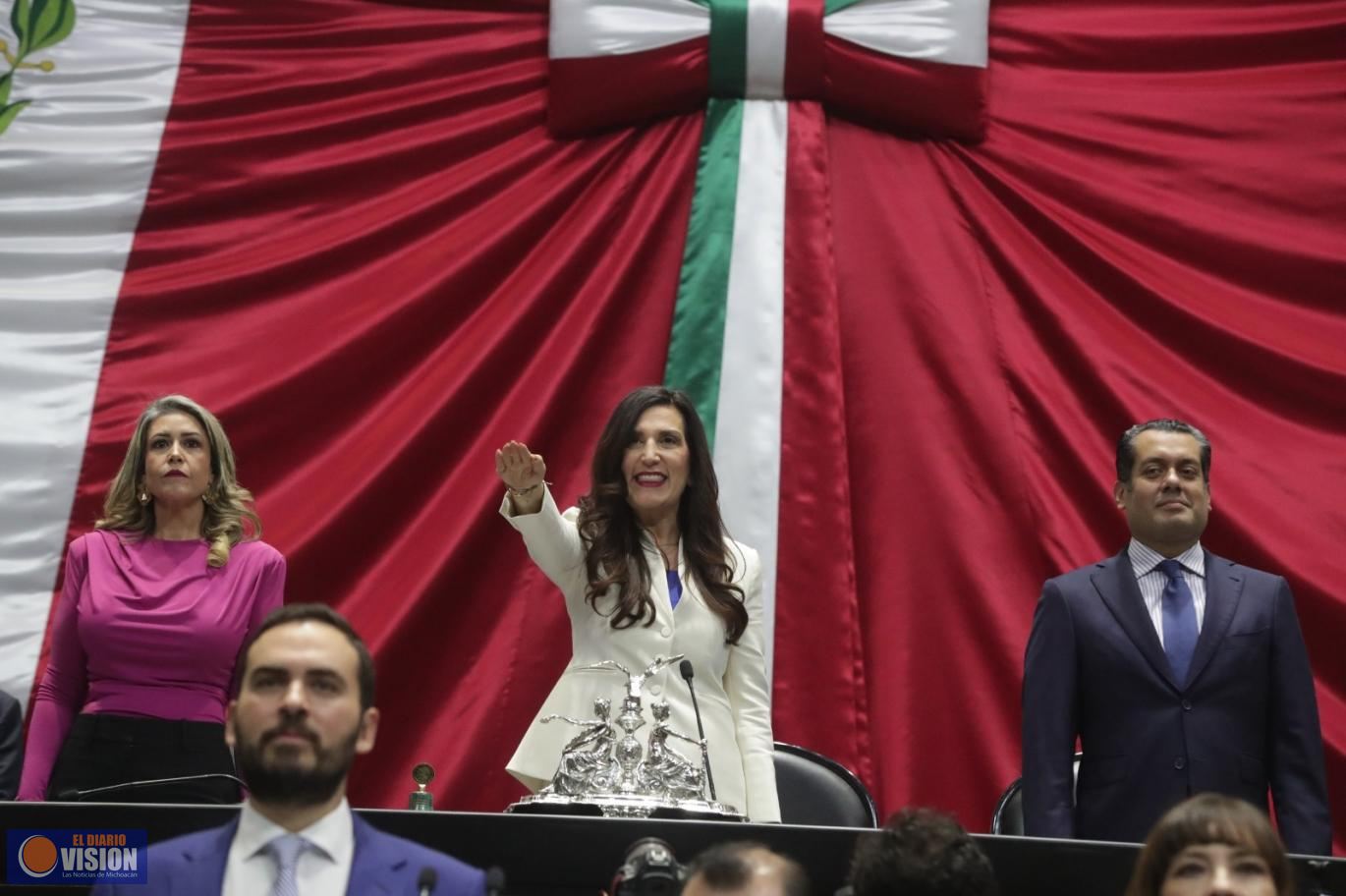 Kenia López Rabadán (PAN) asume la presidencia de la Mesa Directiva de la Cámara de Diputados