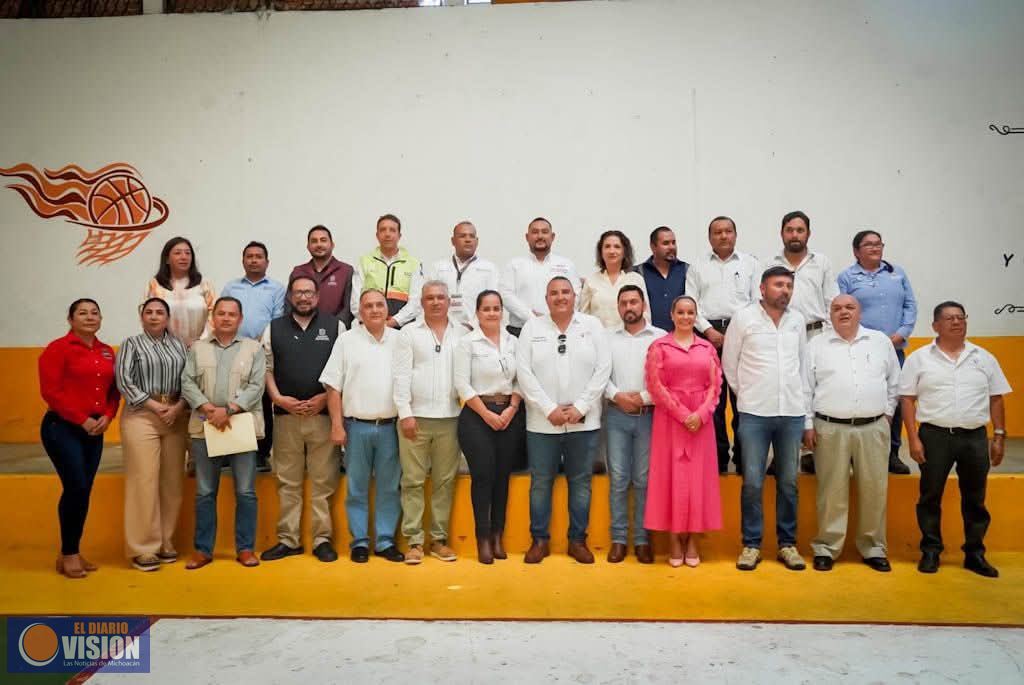 Asiste Graciela Hernández Arreola a la reunión de trabajo del Programa Lázaro Cárdenas del Río