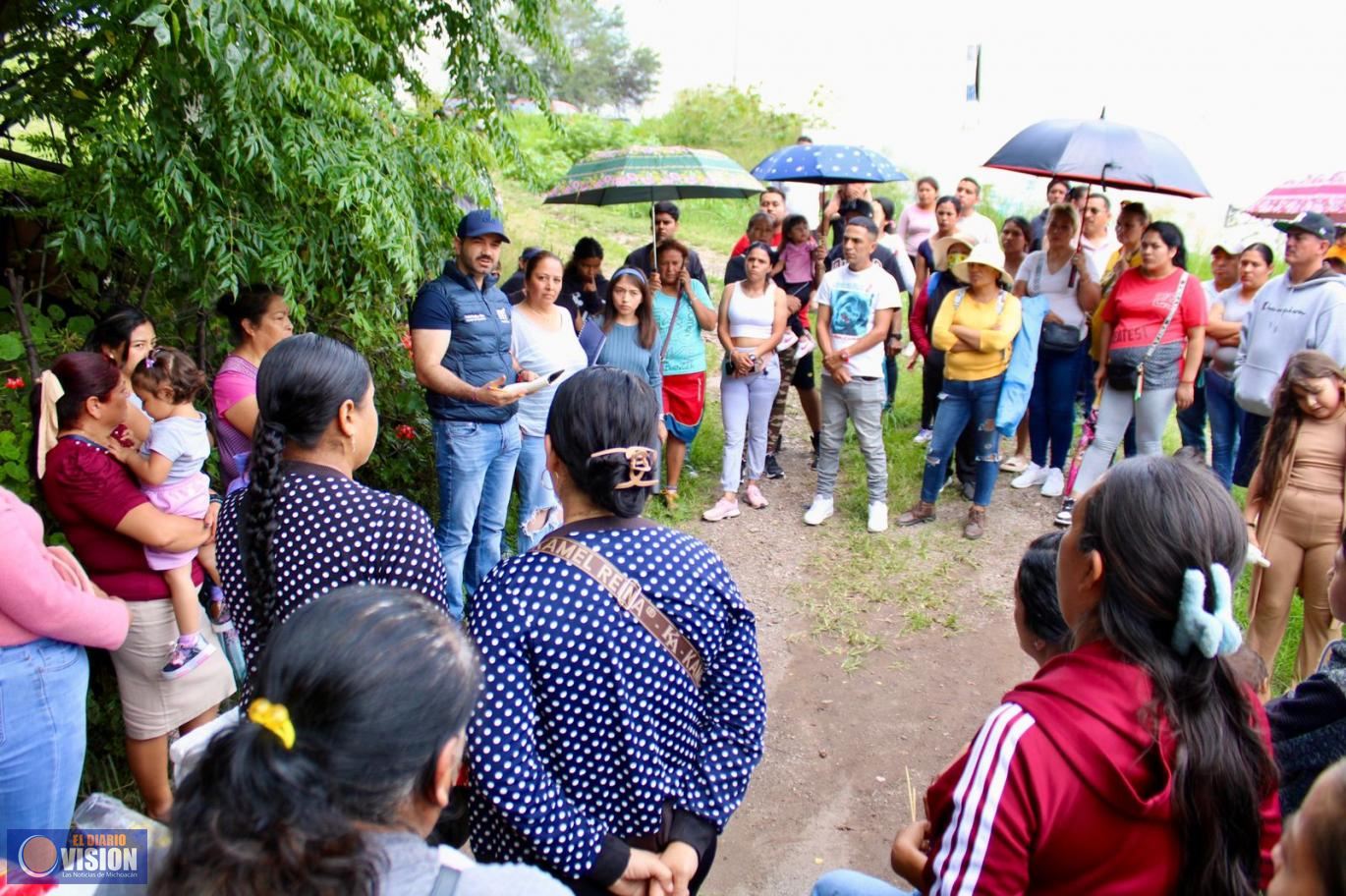 Yankel Benítez impulsa regularización y mejoras en colonia Las Verónicas