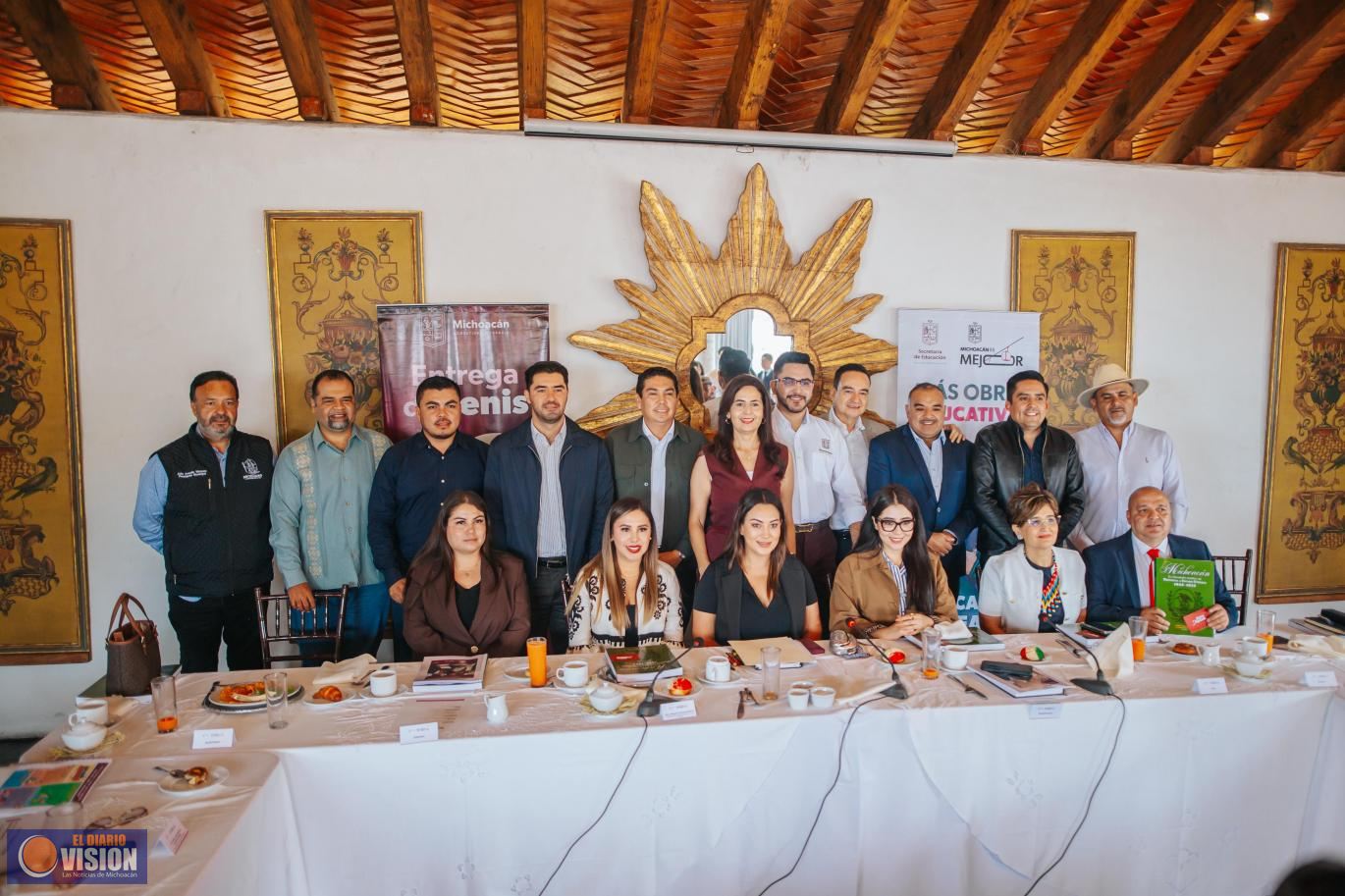 Dayana Pérez Mendoza participa en reunión estatal sobre temas prioritarios de educación