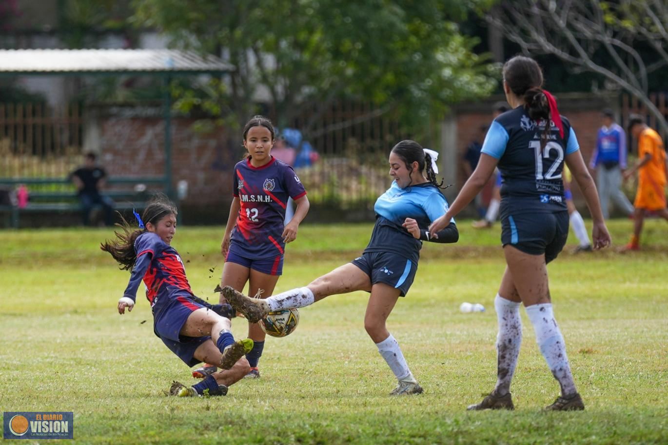 UMSNH está imparable en el Torneo de Verano de la Liga Municipal