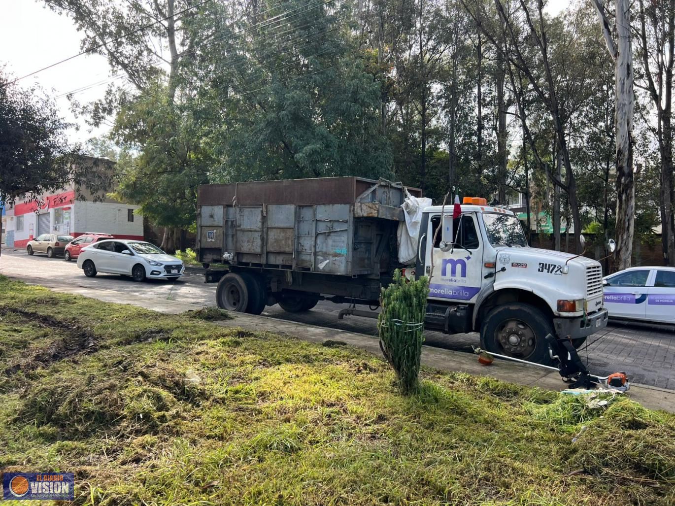 En Fuentes de Morelia y Juana Pavón, realiza Secretaría de Servicios Públicos jornada de limpieza