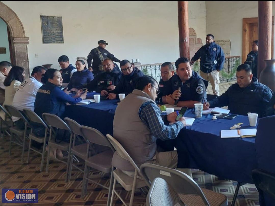En Pátzcuaro, los tres niveles inician coordinación para el Operativo Noche de Ánimas 2025