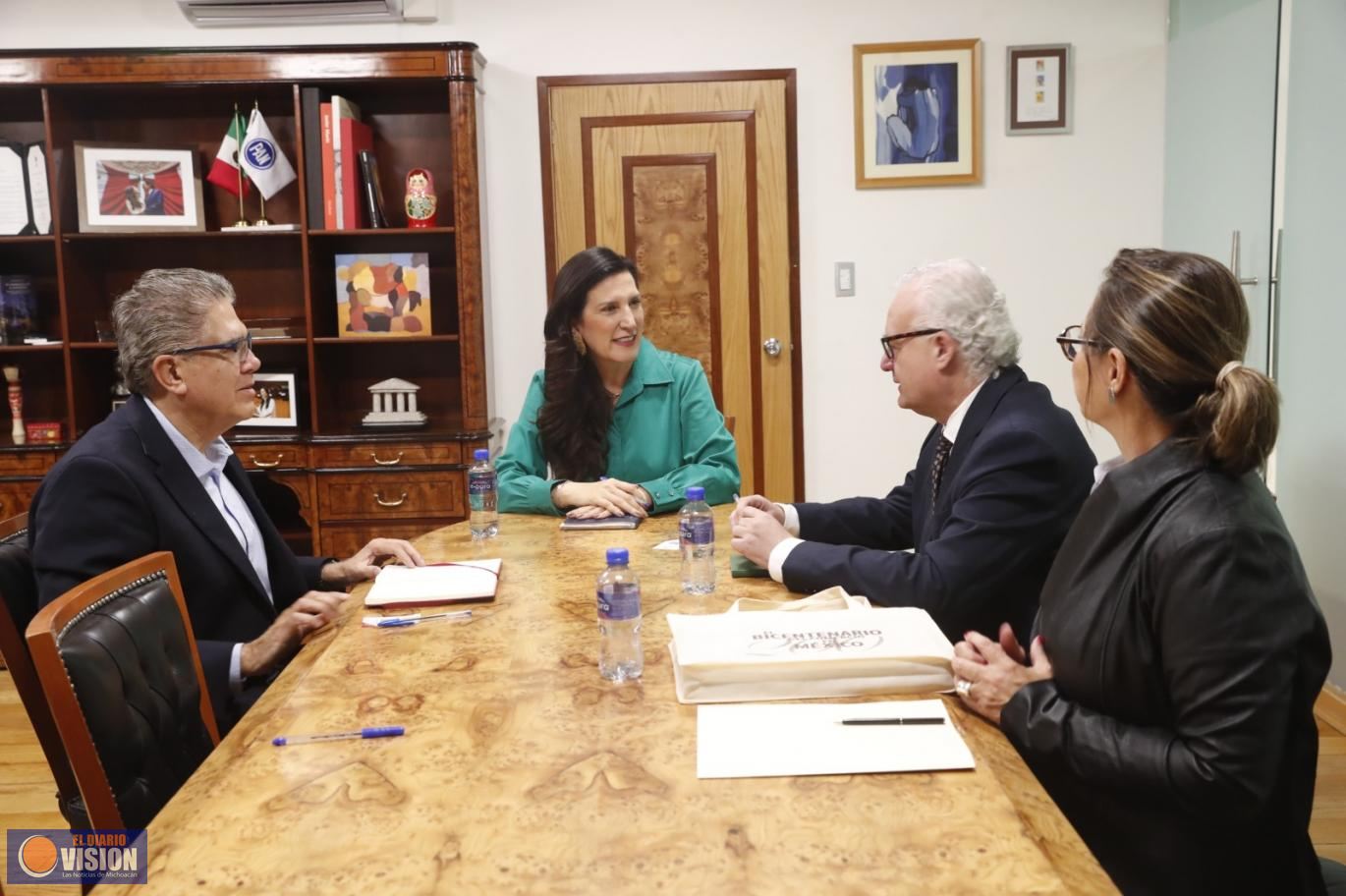 Cámara de Diputados y ANTAD refuerzan colaboración en favor del empleo femenino