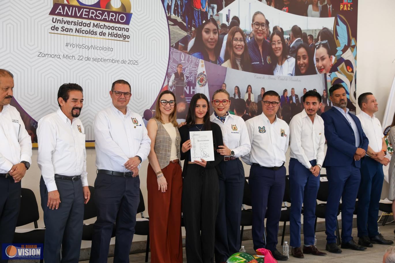 Vivan la Universidad orgullosos de su historia, manifiesta Yarabí Ávila ante estudiantes zamoranos