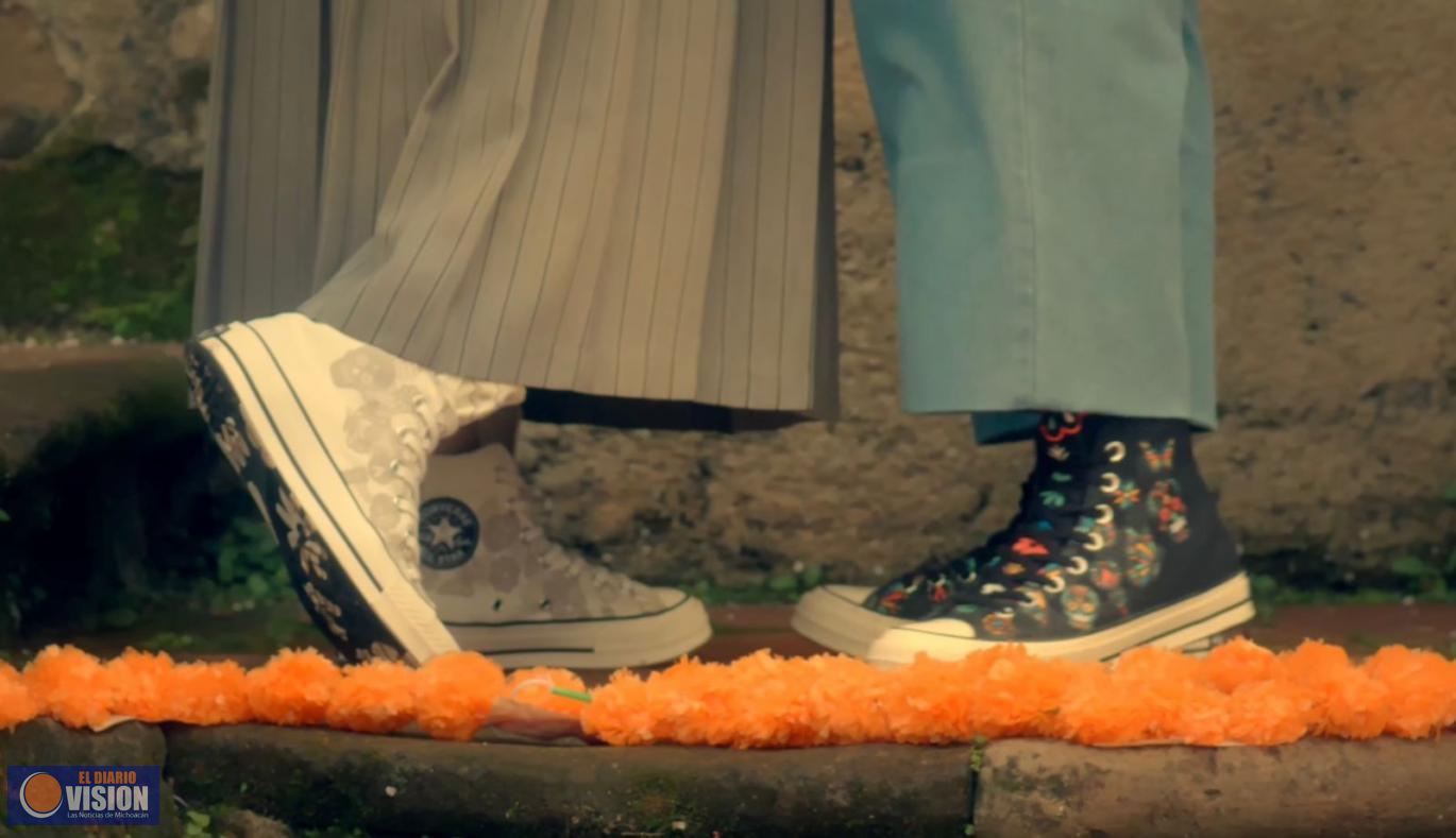 Converse destaca a artesanos y cocineras michoacanas en nueva campaña de tenis: Sectur