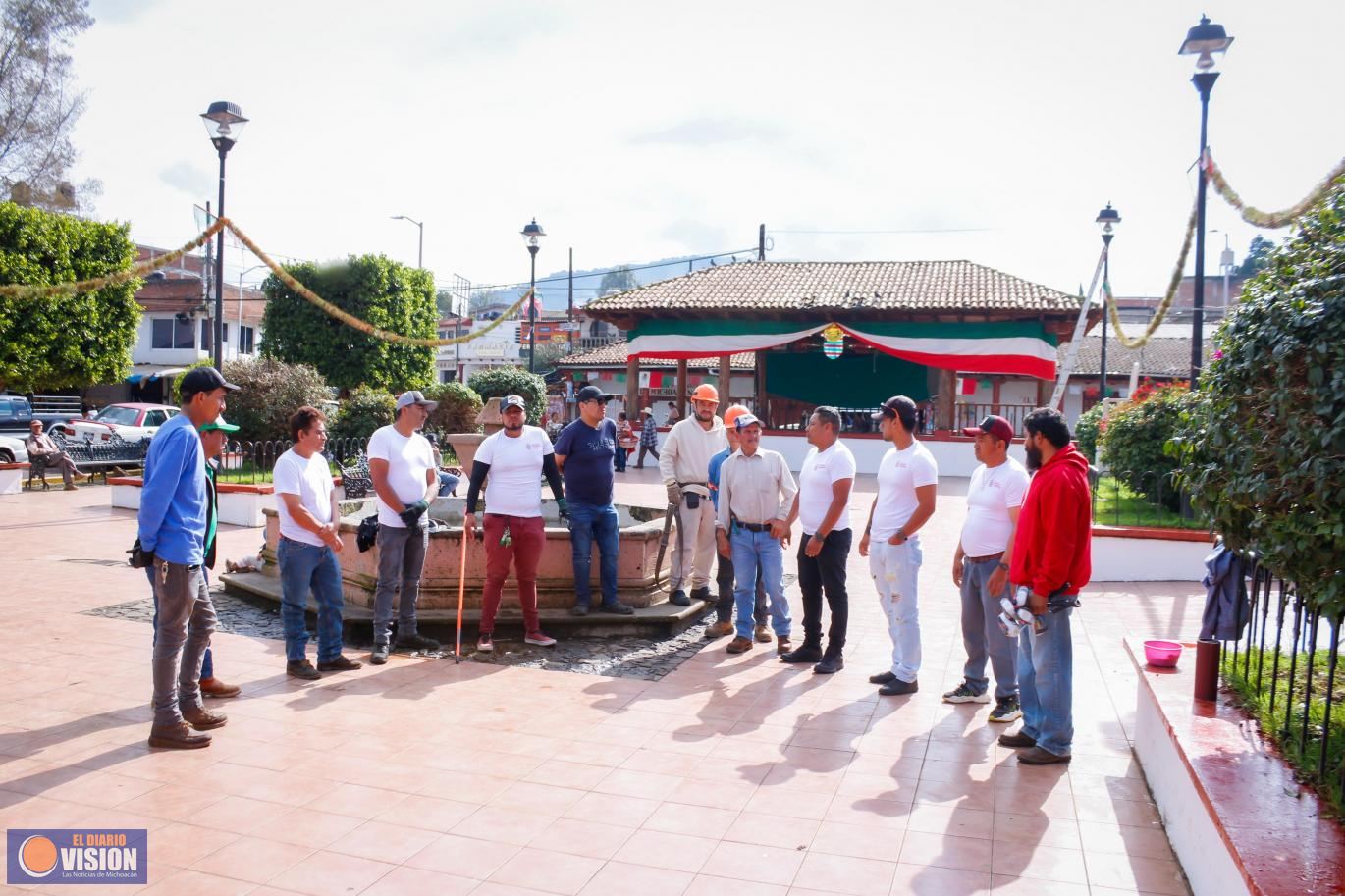 Dayana Pérez Mendoza impulsa rehabilitación de espacios públicos  previo a la Feria de la Silla