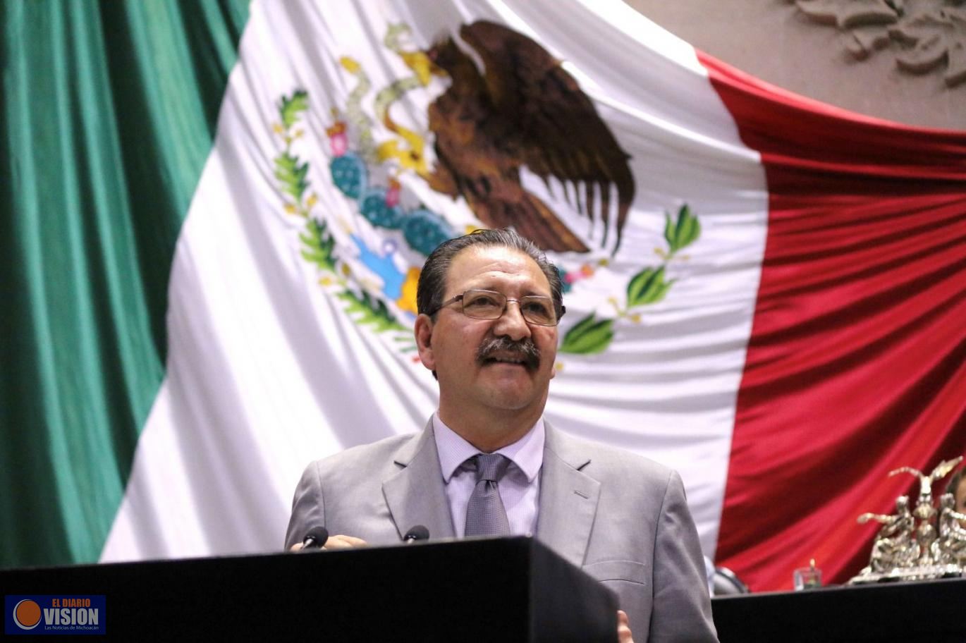 Reginaldo Sandoval celebra que más mexicanos recuperen la Banca Nacional 