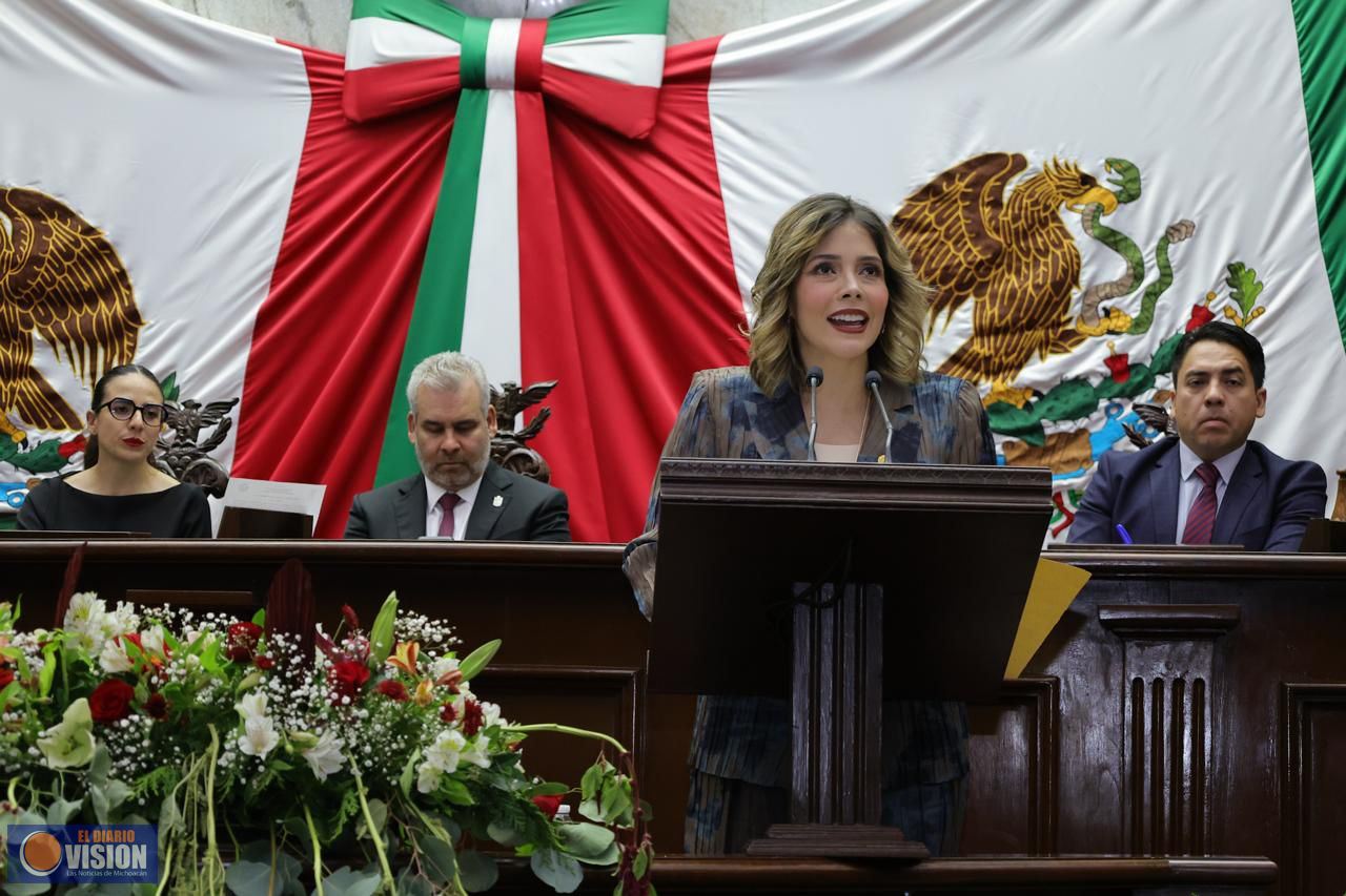 Durante Cuarto Informe de Gobierno, convoca Brissa Arroyo a “vencer los desafíos de Michoacán”