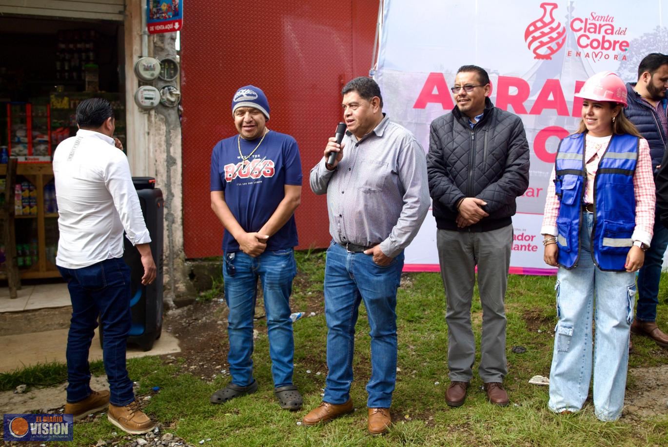 Con acciones firmes, Dayana Pérez Mendoza mejora condiciones de vida en Salvador Escalante