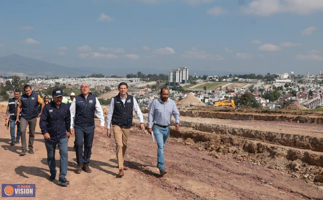 Supervisa Alfonso Martínez ampliación de avenida Amalia Solórzano