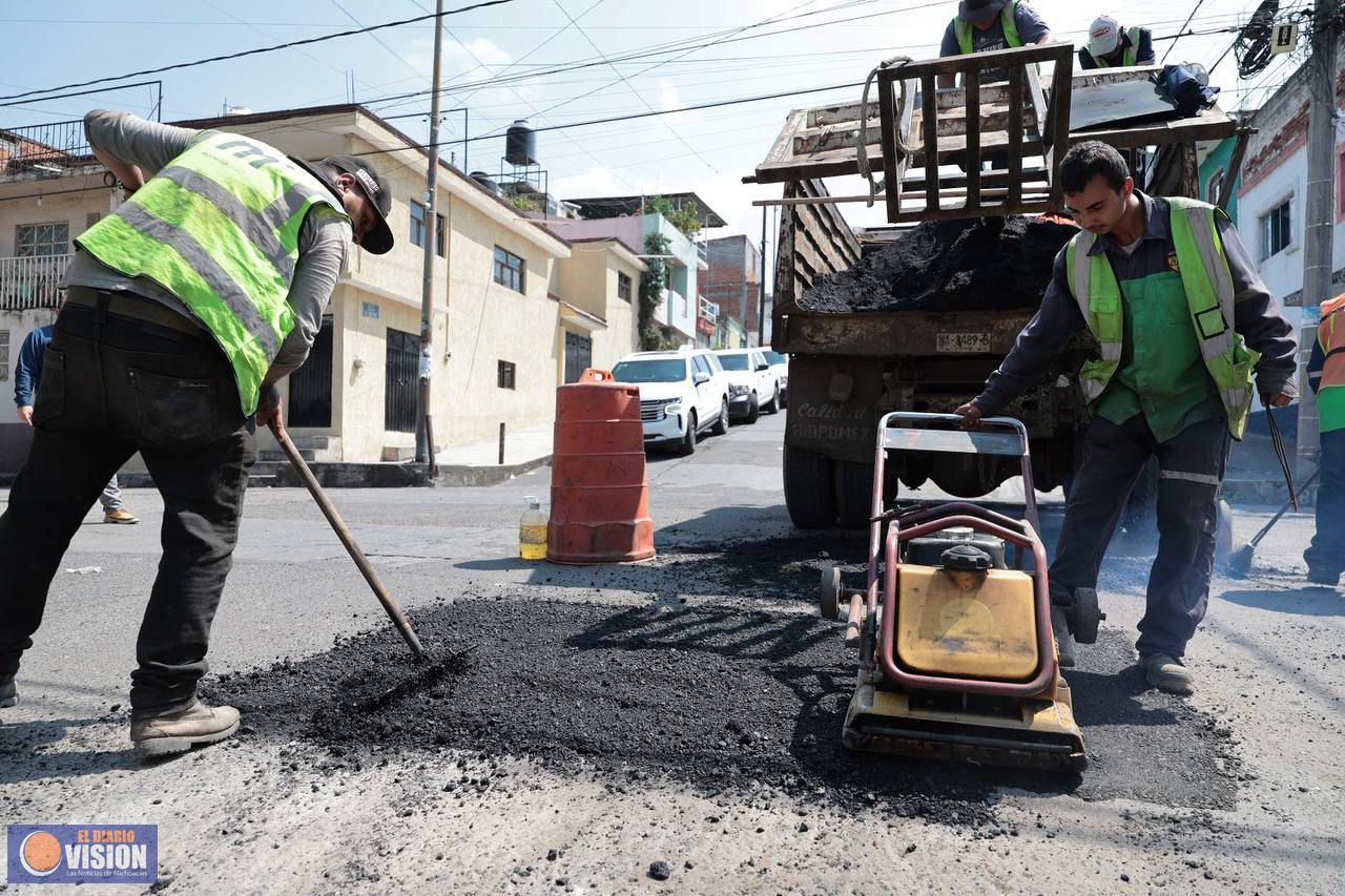 Brigadas de bacheo trabajan de forma permanente: Alfonso Martínez