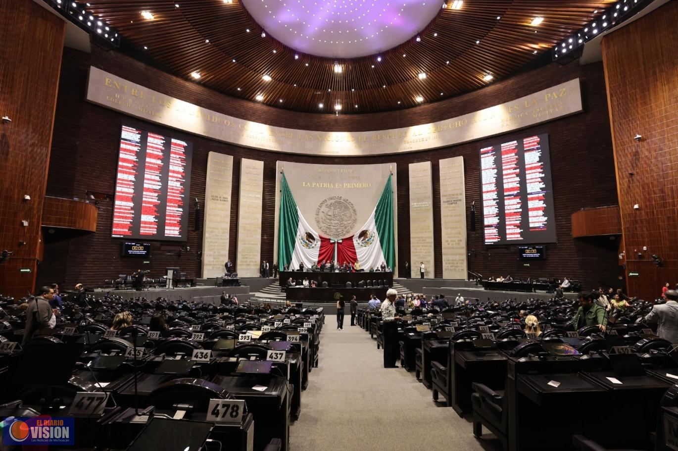 Remiten a comisiones minuta que reforma y adiciona diversas disposiciones de la Ley de Amparo