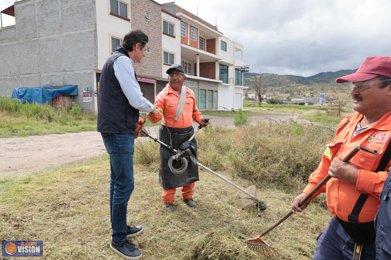 Supervisa Alfonso Martínez jornada integral en Avenida La Joya