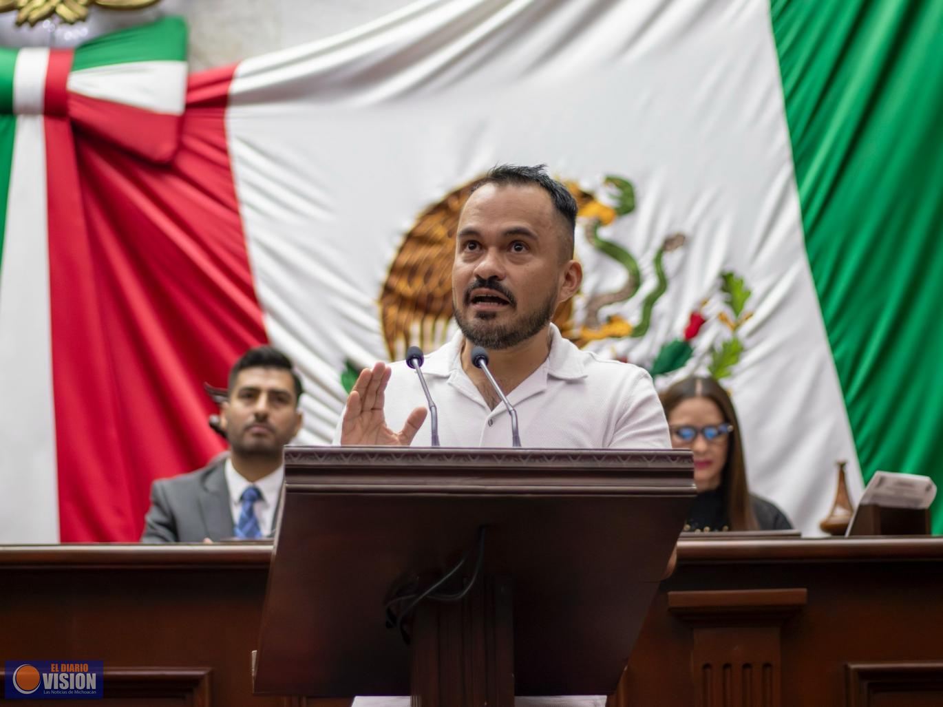 Hugo Rangel presenta Ley Óliver, inspirada en la historia de un joven  víctima de la violencia