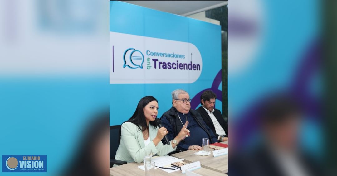 Araceli Saucedo presenta ante  CESMICH Plan México Lázaro Cárdenas y la modernización portuaria