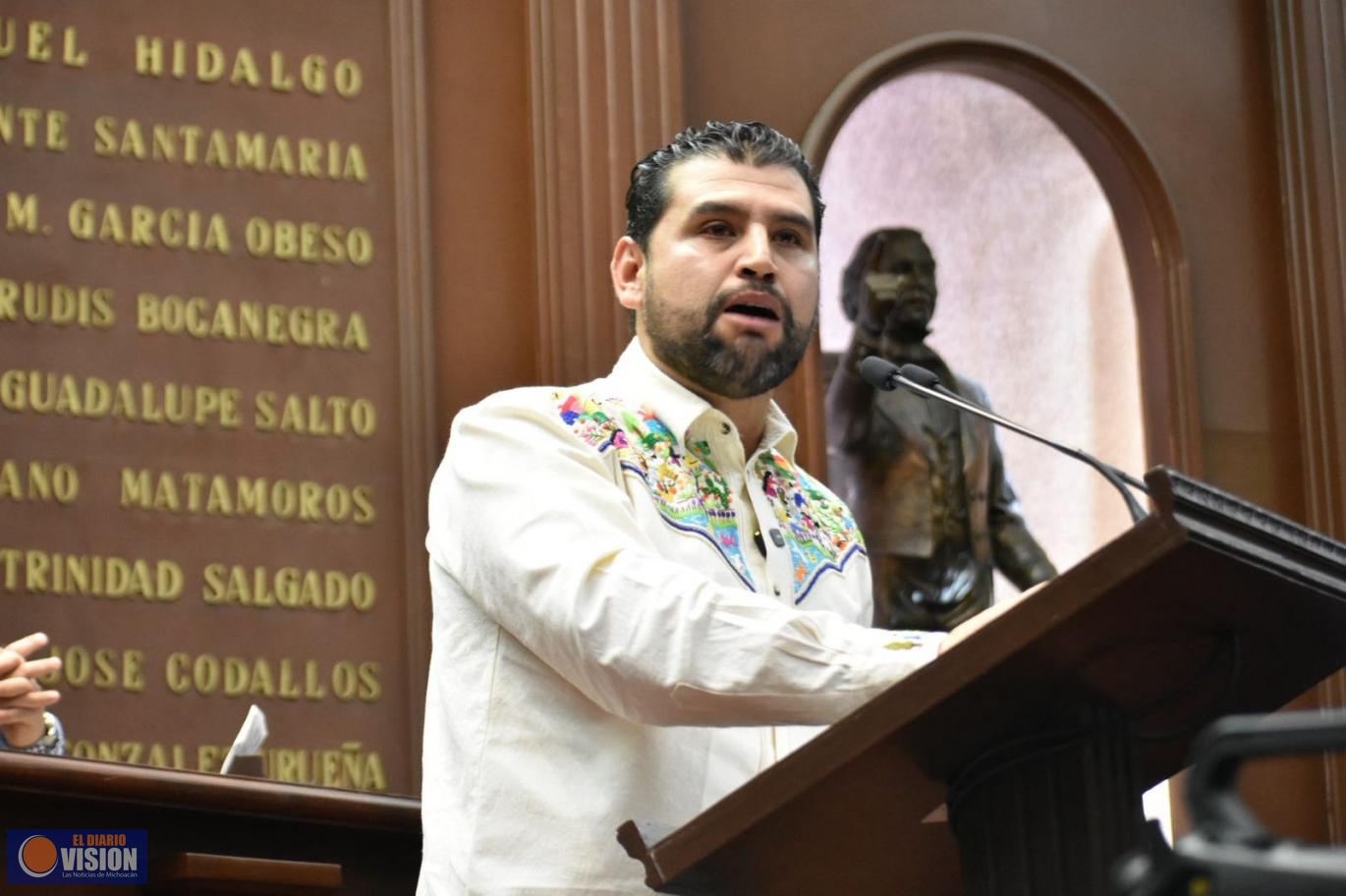 Octavio Ocampo presenta punto de acuerdo en defensa del maíz y los productores michoacanos