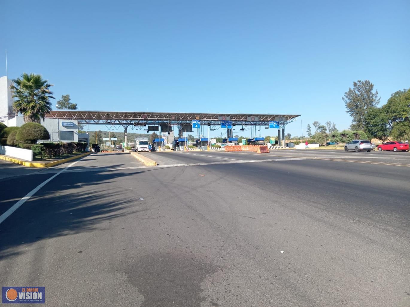 Libre tránsito en autopistas de Michoacán; Segob mantiene atención permanente