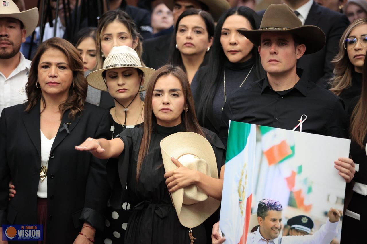 76 Legislatura designa a Grecia Itzel Quiroz García como presidenta sustituta de Uruapan