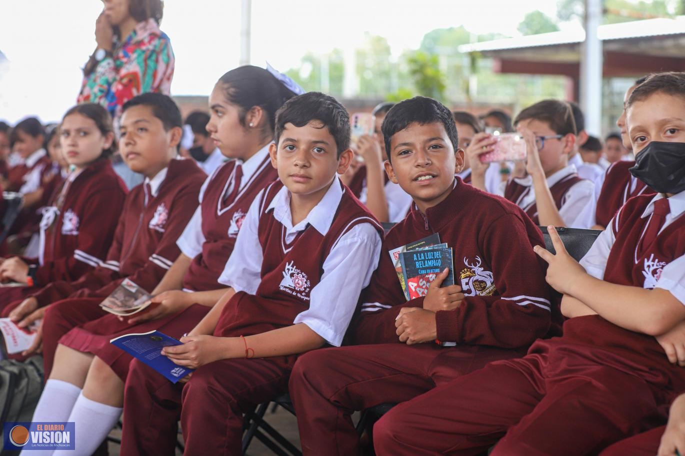 Michoacán avanza hacia un estado lector: SEE