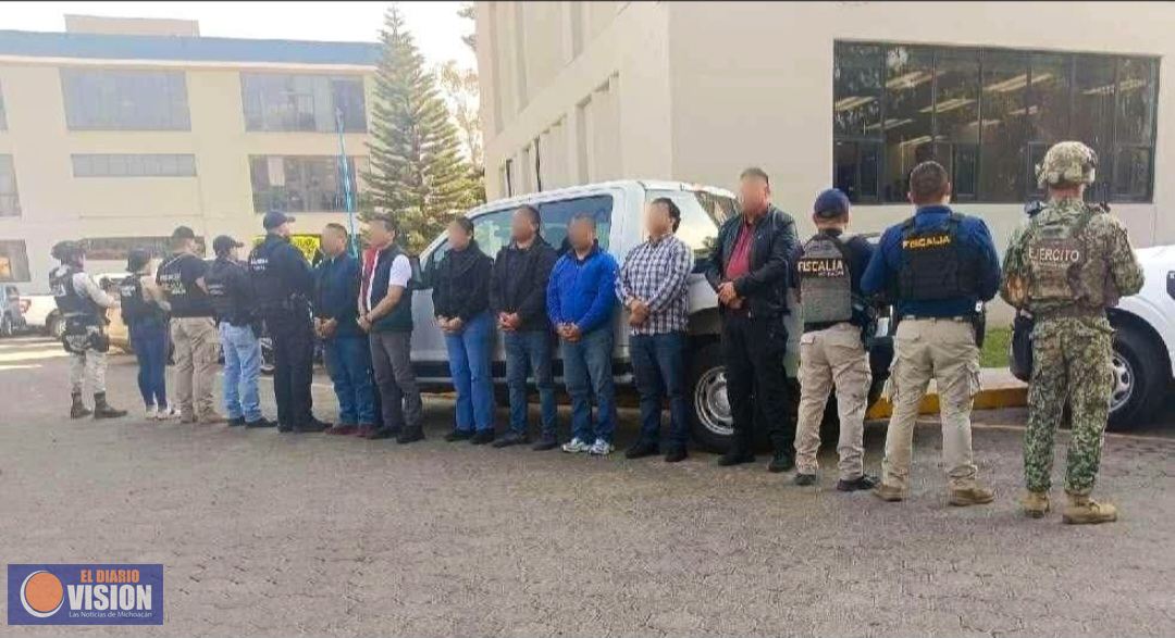 Revelan nombres de escoltas relacionados con la muerte de Carlos Manzo.