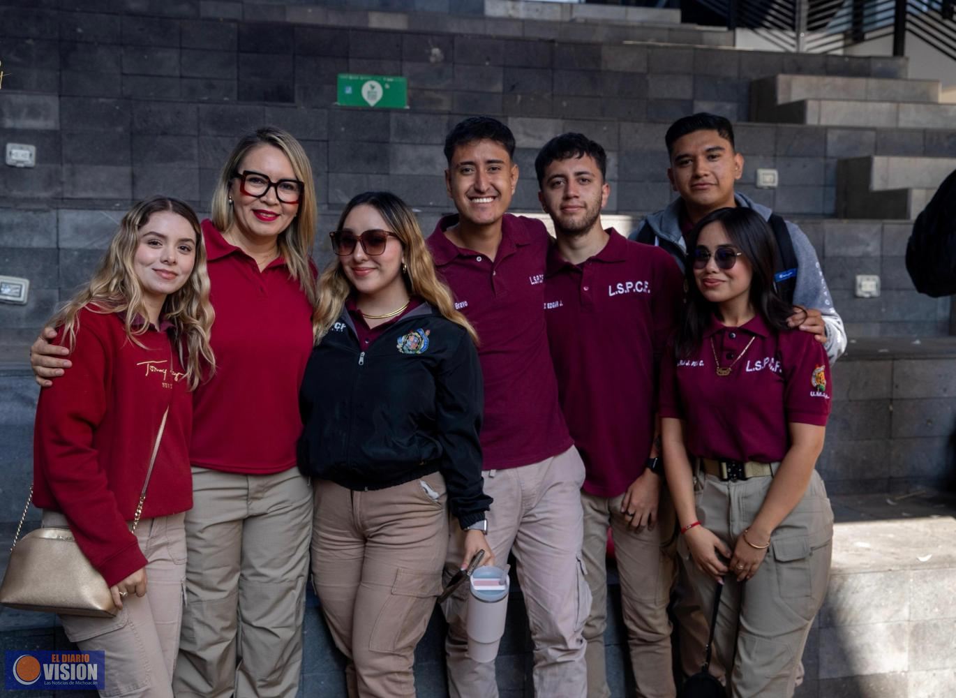 Estudiante nicolaita si aún no cuentas con tu credencial, tramítala y obten  beneficios