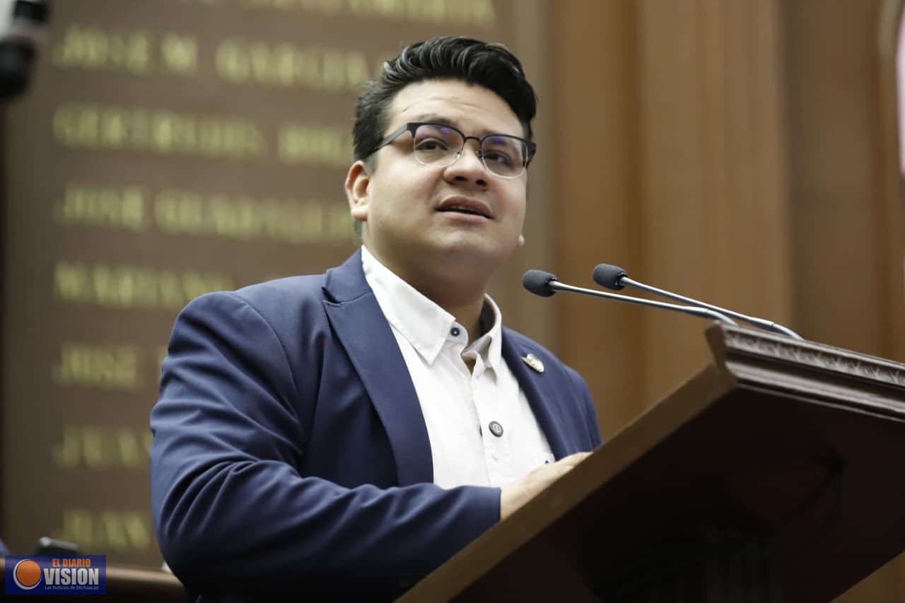 Educación alimentaria en el nivel básico, pilar para la salud pública: Toño Carreño