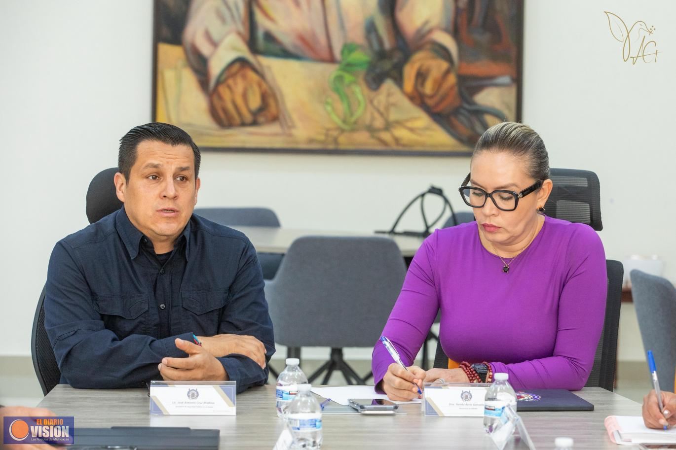 La Rectora de la UMSNH Yarabí Ávila,  se reúne con el secretario de Seguridad Pública