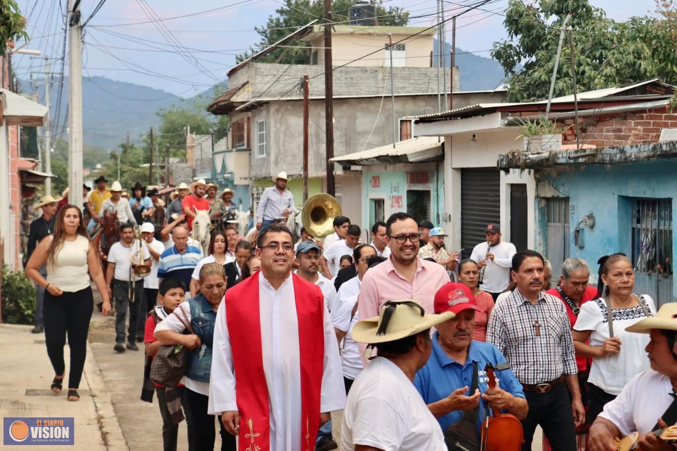 Acompaña Juvenal Núñez Álvarez celebración del Día del Músico en la Tenencia de Puruarán 