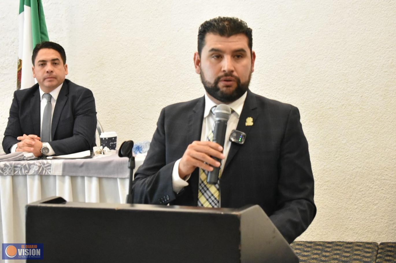 Octavio Ocampo impulsa reforma para erradicar la discriminación en las escuelas de Michoacán