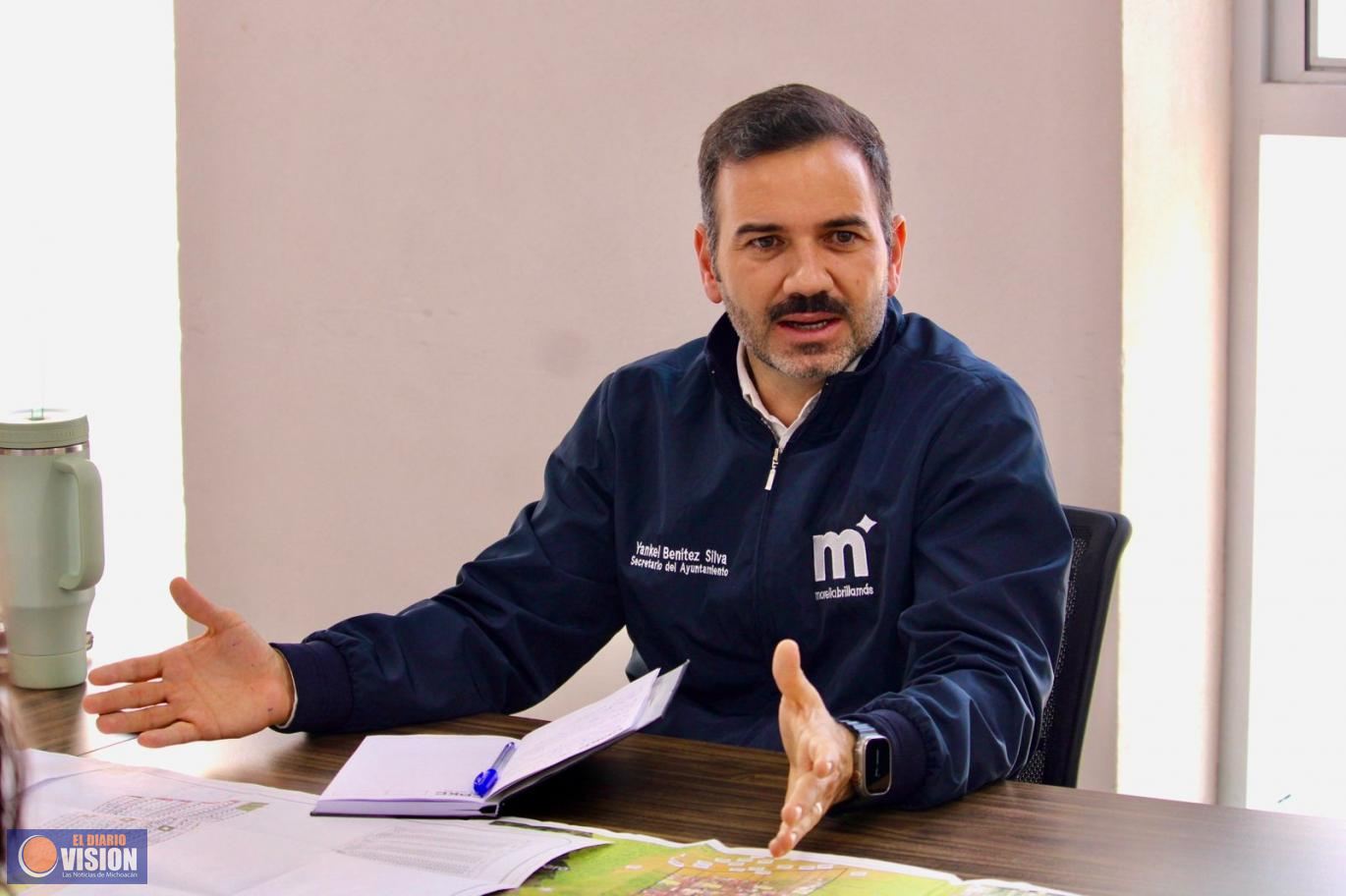 Yankel Benítez da seguimiento a proceso de regularización de colonia 13 de Abril