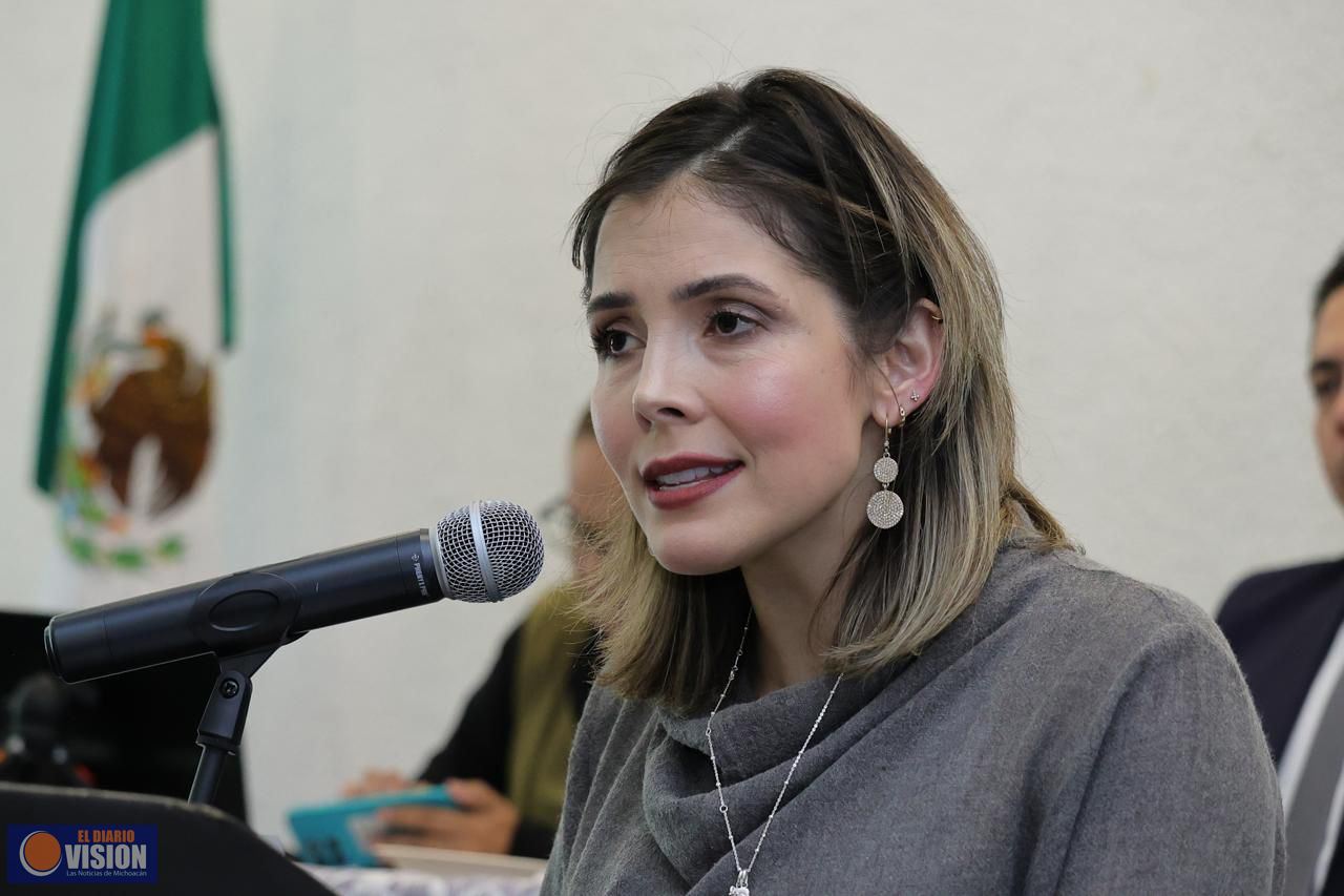 Impulsa Brissa Arroyo reforma para que el cuidado sea una tarea compartida entre la familia 