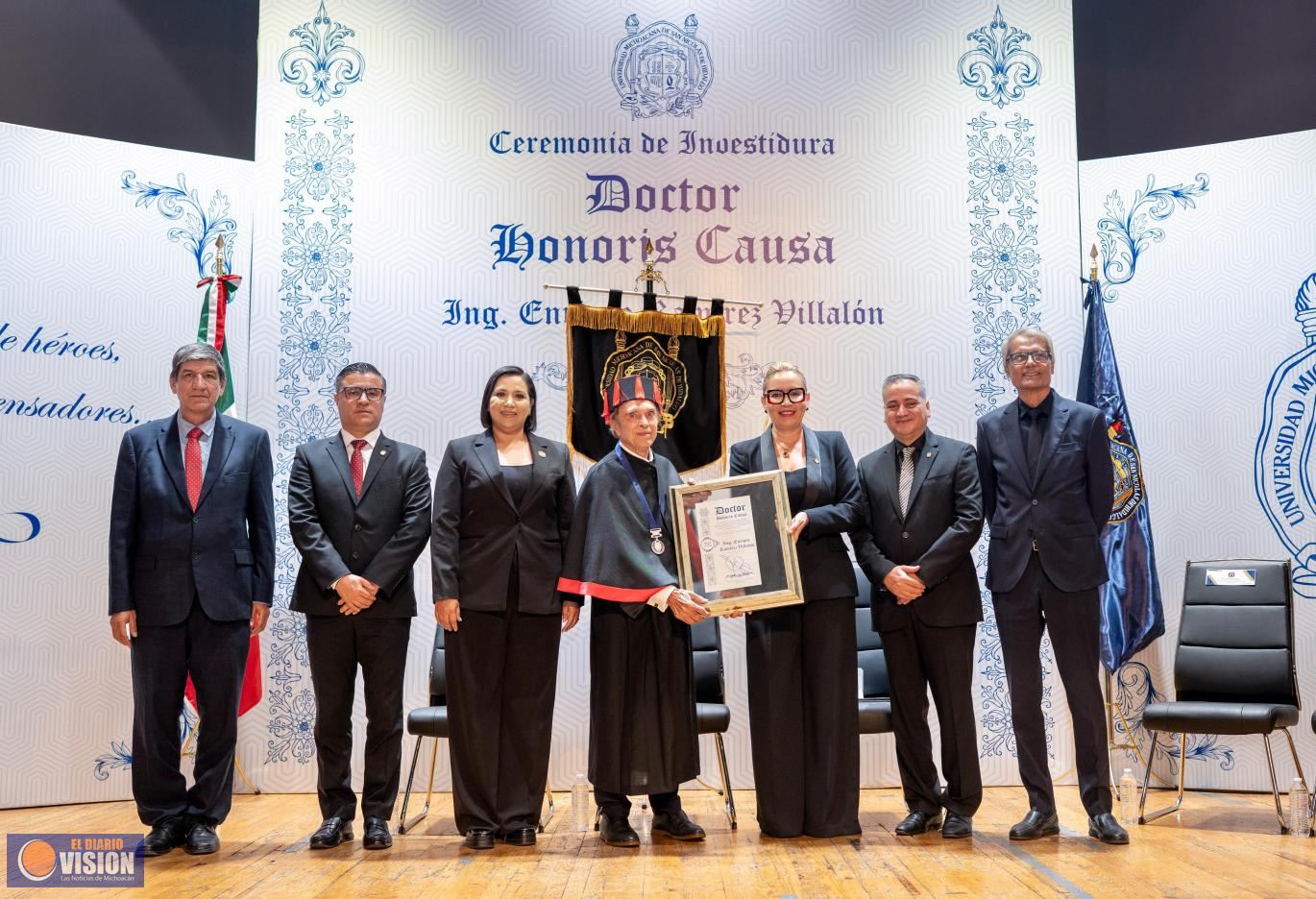 Ingeniero Enrique Ramírez Villalón, recibe el Grado de Doctor Honoris Causa de la UMSNH
