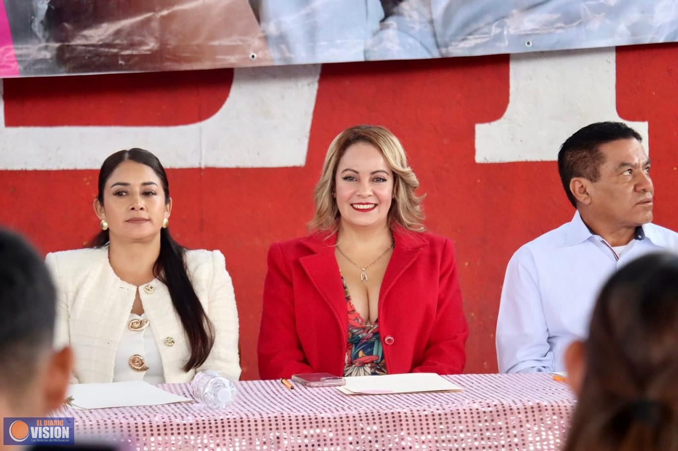 Graciela Hernández Arreola, participó en la regularización del estado civil de las personas