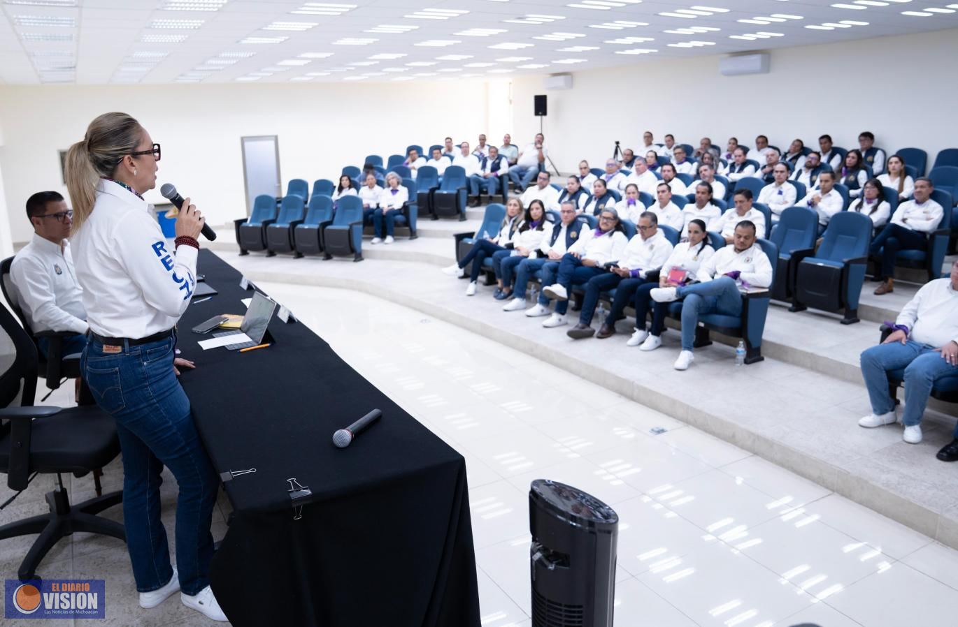 Yarabí Ávila convoca al equipo de trabajo de la UMSNH a formar frente contra violencia de género