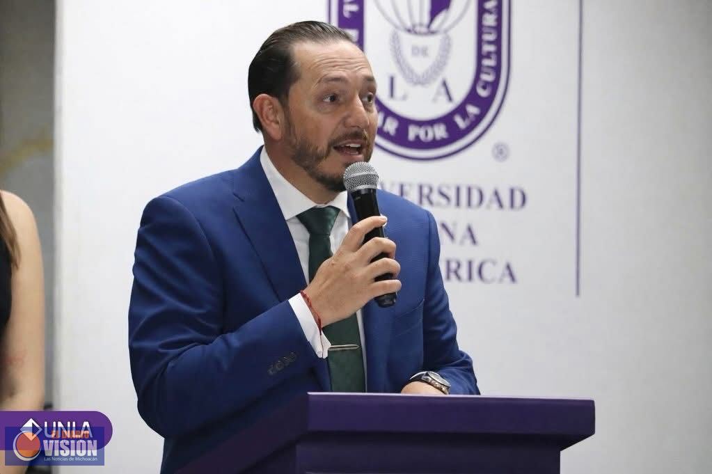 Alberto Ochoa Barajas destaca la importancia de la innovación y el liderazgo en foro COMLA–UNLA