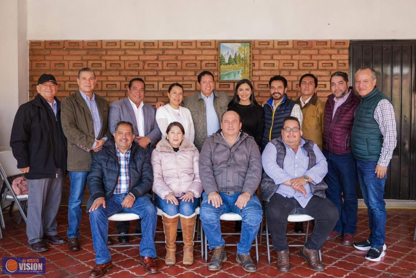 Araceli Saucedo llama a cerrar filas con el proyecto del PRD en Michoacán en reunión con liderazgos