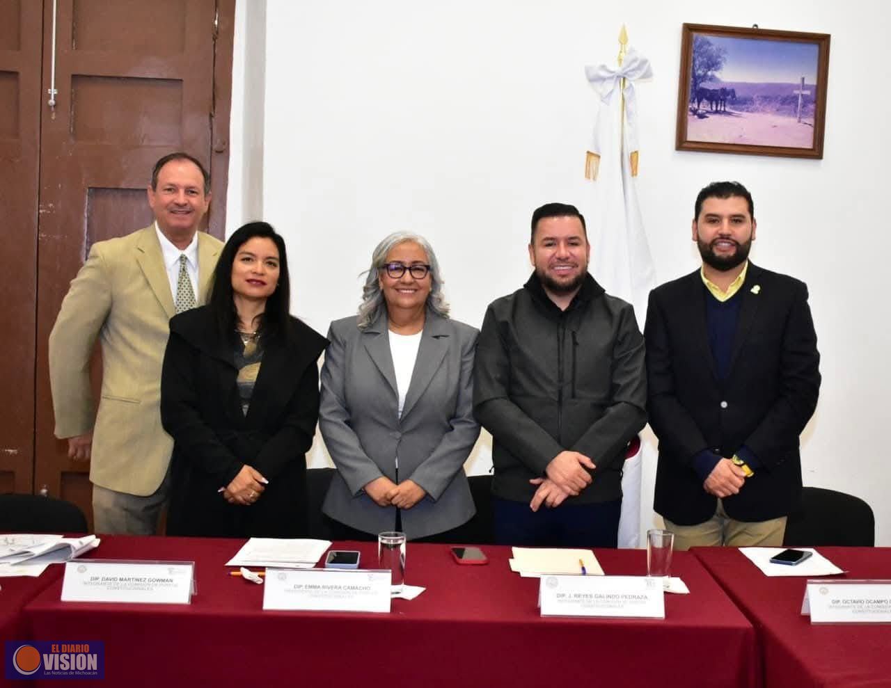 Reforma constitucional para frenar deudas, cuidará dinero público de  los michoacanos: Reyes Galindo