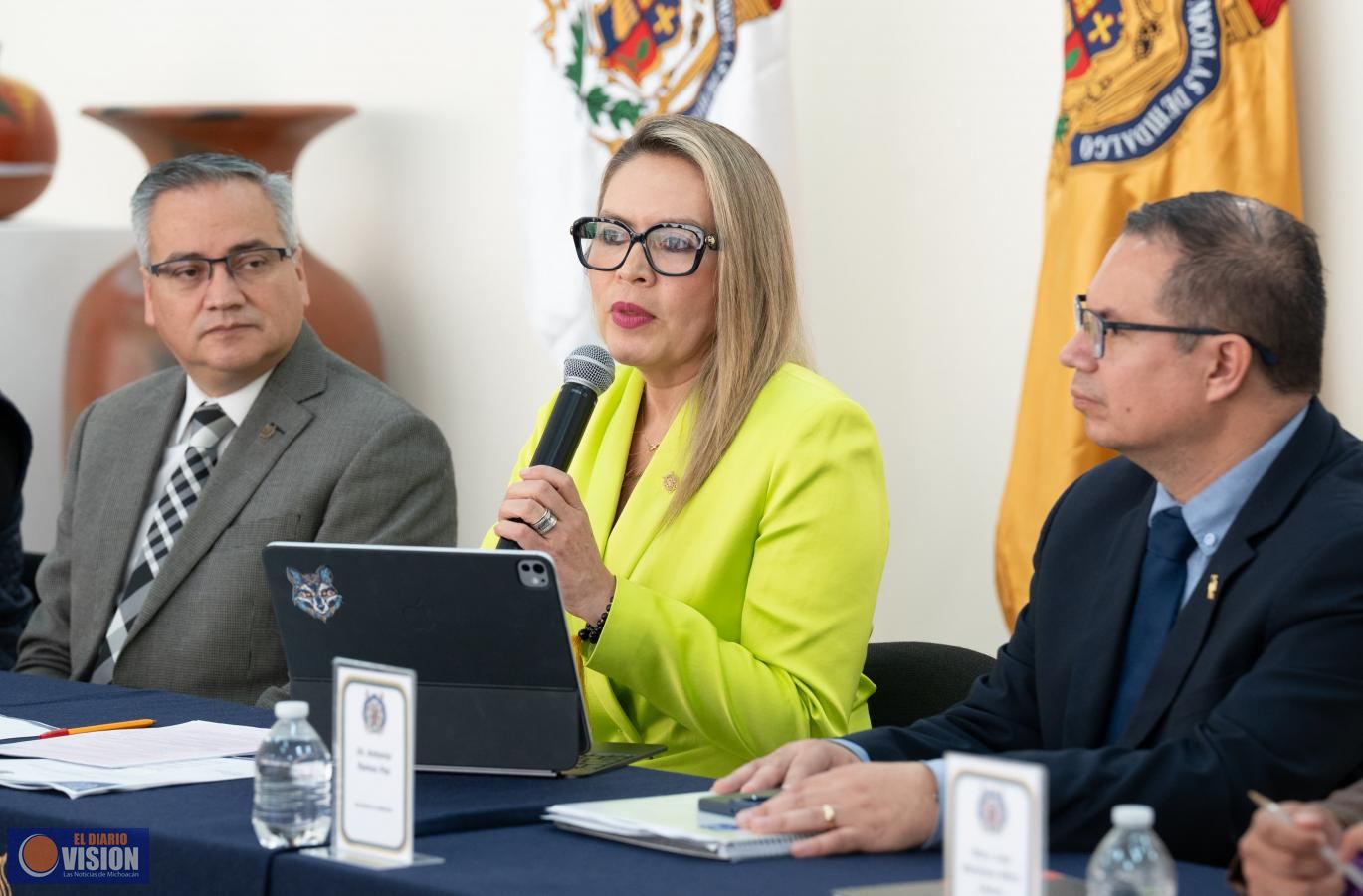 Gestión de Yarabí Ávila establece ruta para fortalecer la Editorial de la Universidad Michoacana