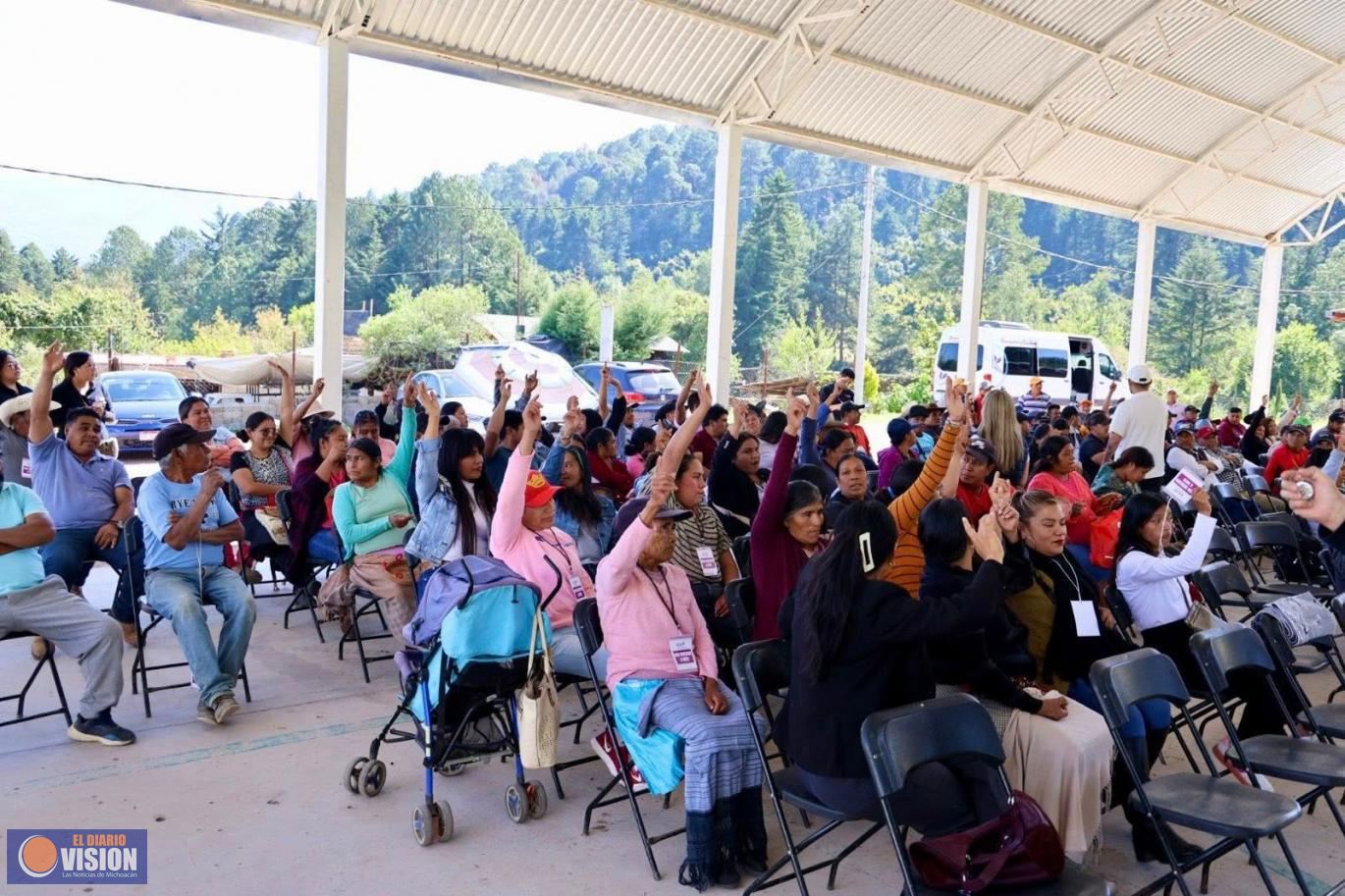 Acompaña el IEM consultas por manzana en la comunidad indígena de Donaciano Ojeda
