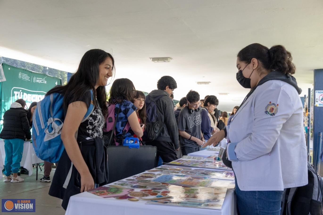 UMSNH apuesta a la cultura de prevención de enfermedades, durante Feria de la Salud