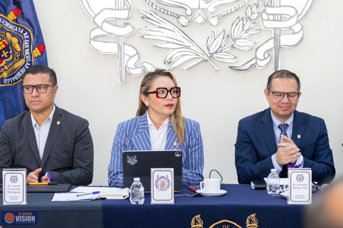 Programa de fortalecimiento y vinculación permanente con Escuelas Incorporadas, destaca Yarabí Ávila