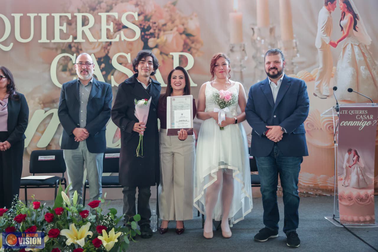 ¡Récord de bodas en Michoacán! Más de 2 mil parejas unen sus vidas en jornada histórica