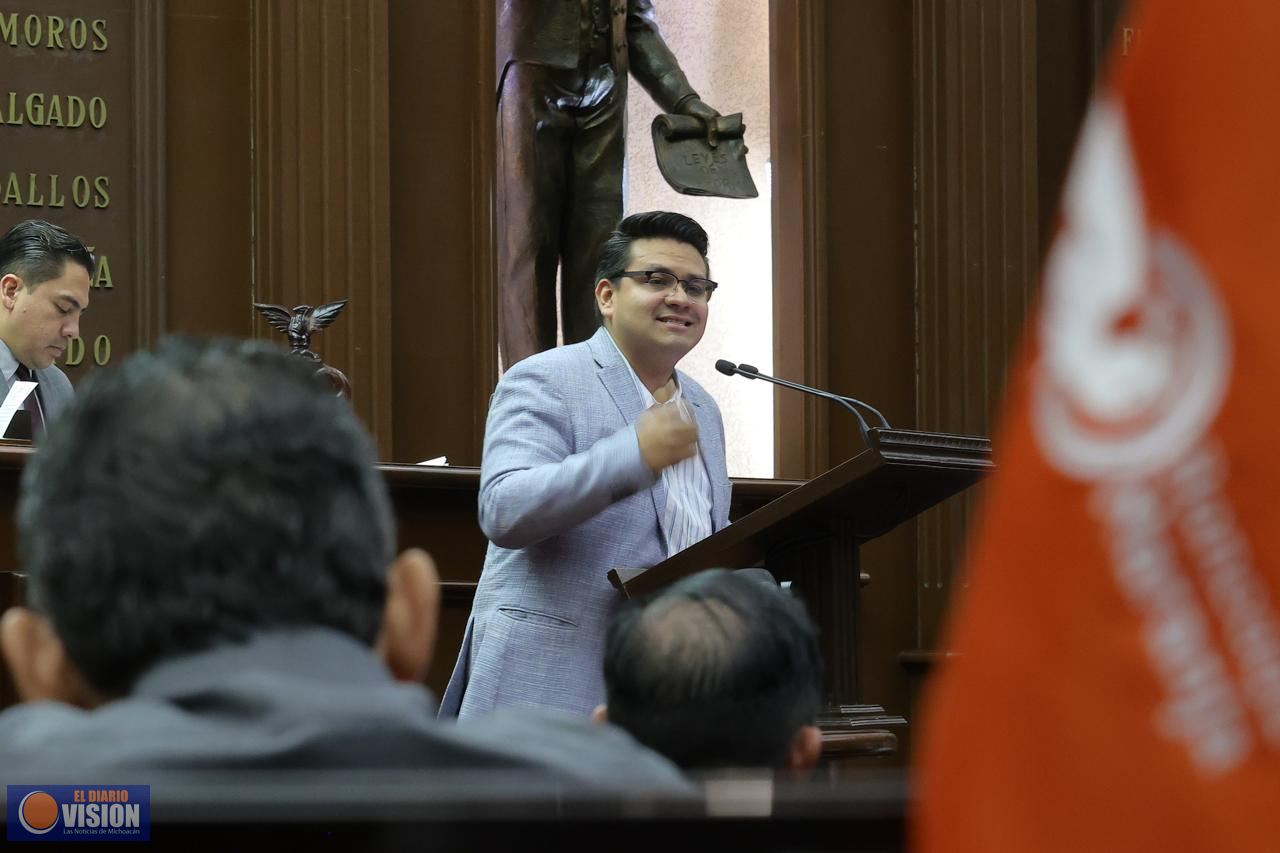 Toño Carreño propone reforma para fortalecer vigilancia financiera de los ayuntamientos