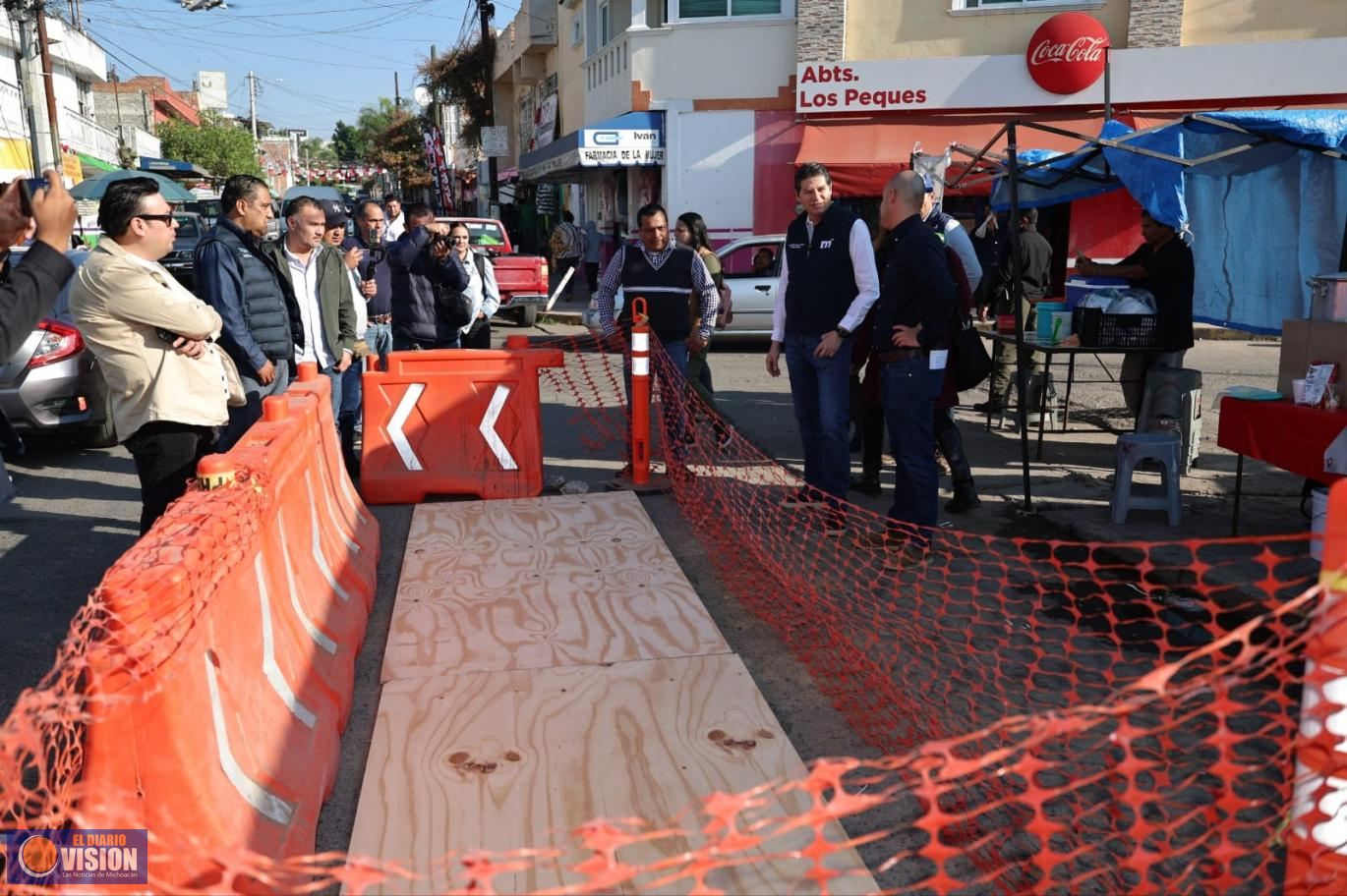 En Santa María, supervisa Alfonso Martínez obras sanitarias