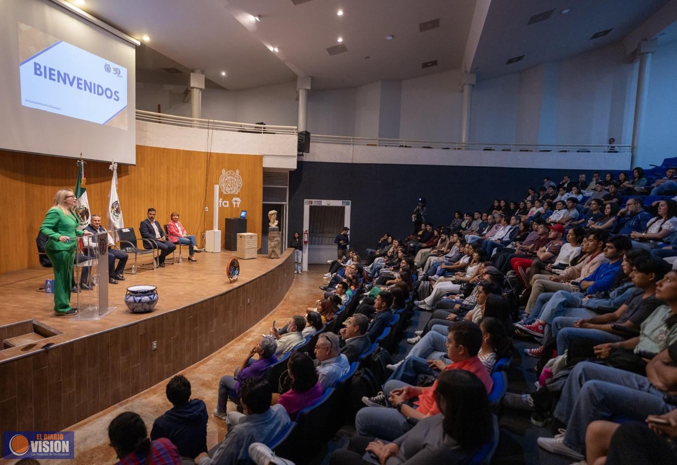 UMSNH incentiva a las y los futuros científicos; invita a participar en el Programa Delfín