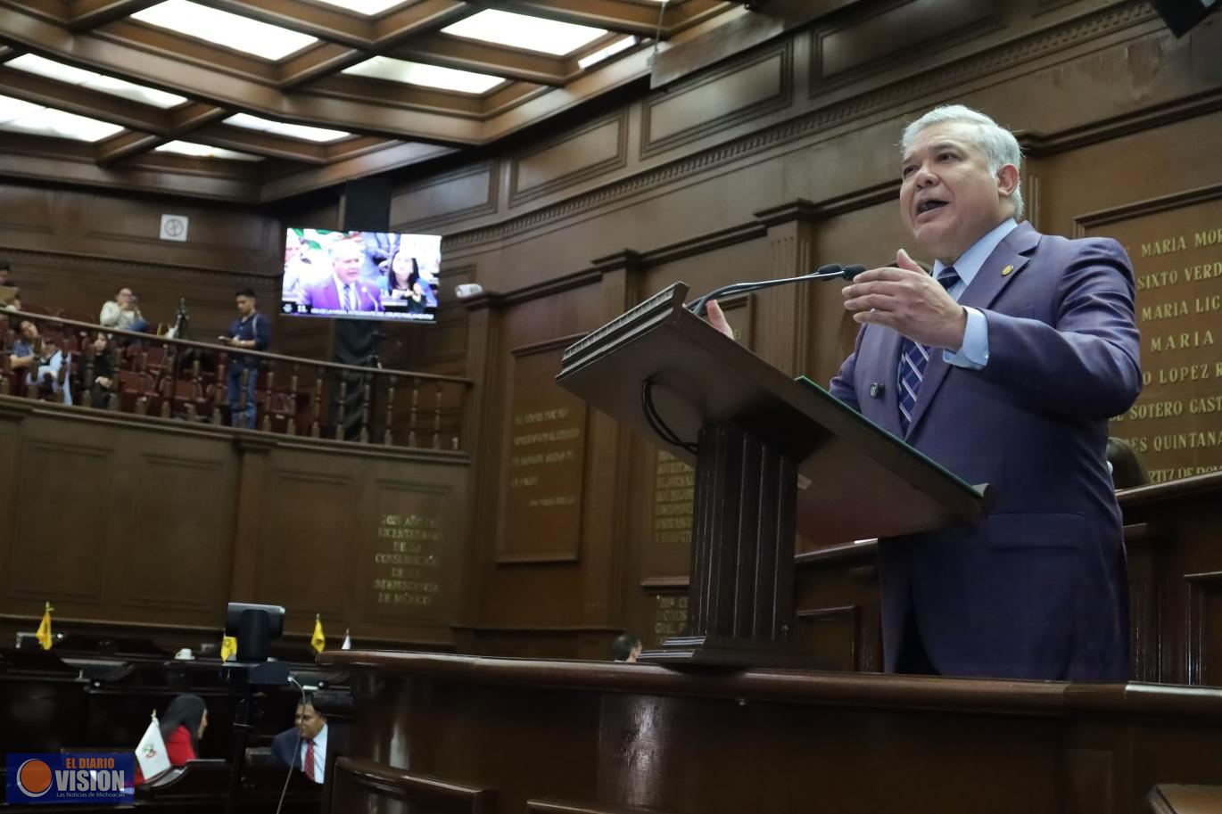 Impulsa Magaña de la Mora reforma para permitir la adopción legal de personas mayores de edad