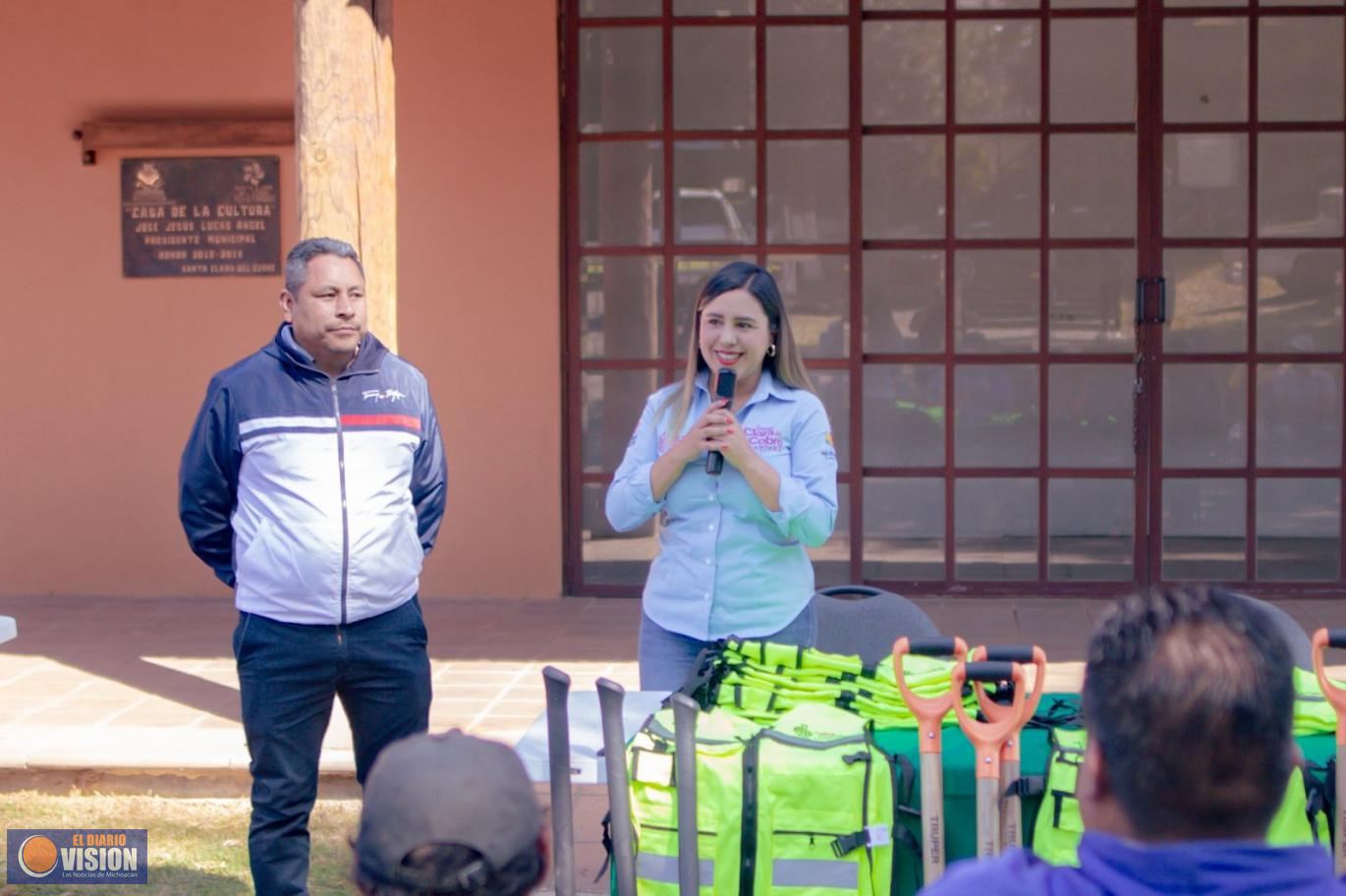 Dayana Pérez fortalece servicios públicos con nueva cuadrilla de trabajo en Salvador Escalante