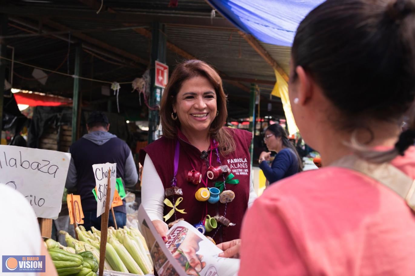Gobierno de Claudia Sheinbaum impulsa el bienestar de las familias michoacanas: Fabiola Alanís