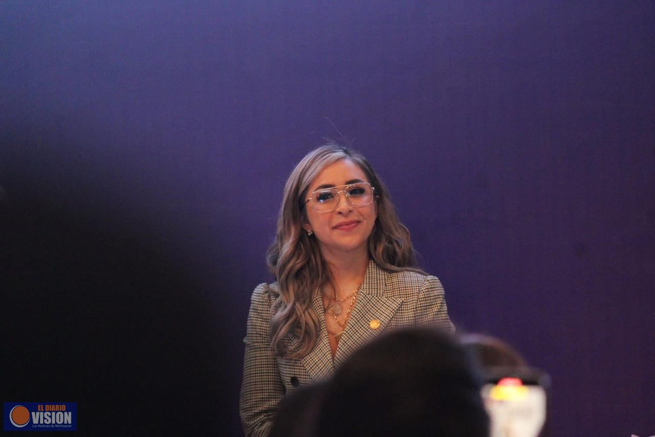 Grecia Aguilar invita a jóvenes a conocer el proceso del Parlamento Juvenil Incluyente